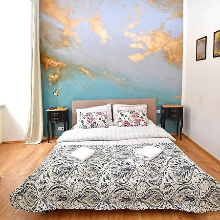 Lovely Little Cosy Apt In Prague Ngoại thất bức ảnh