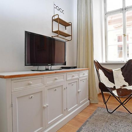 Lovely Little Cosy Apt In Prague Ngoại thất bức ảnh