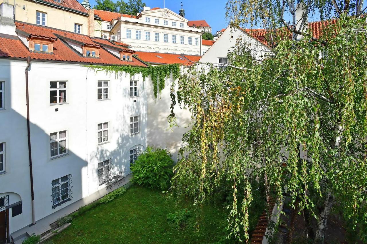 Lovely Little Cosy Apt In Prague Ngoại thất bức ảnh