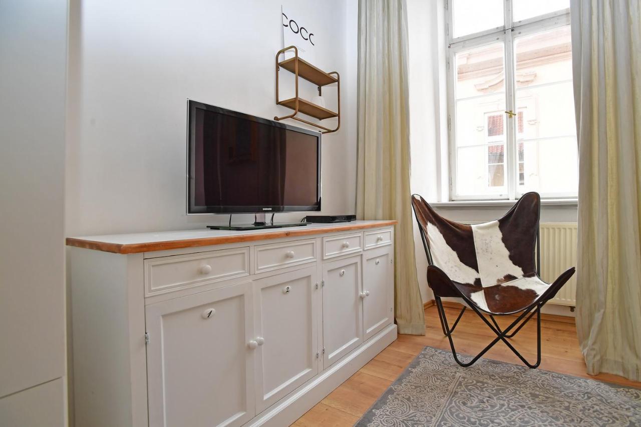 Lovely Little Cosy Apt In Prague Ngoại thất bức ảnh