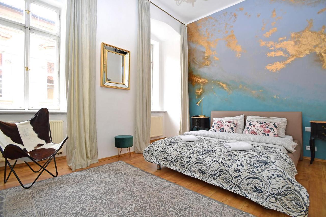 Lovely Little Cosy Apt In Prague Ngoại thất bức ảnh