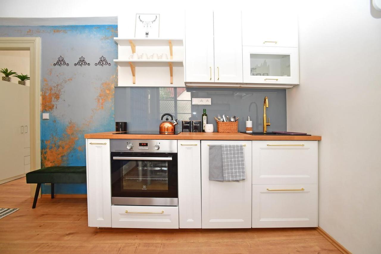 Lovely Little Cosy Apt In Prague Ngoại thất bức ảnh